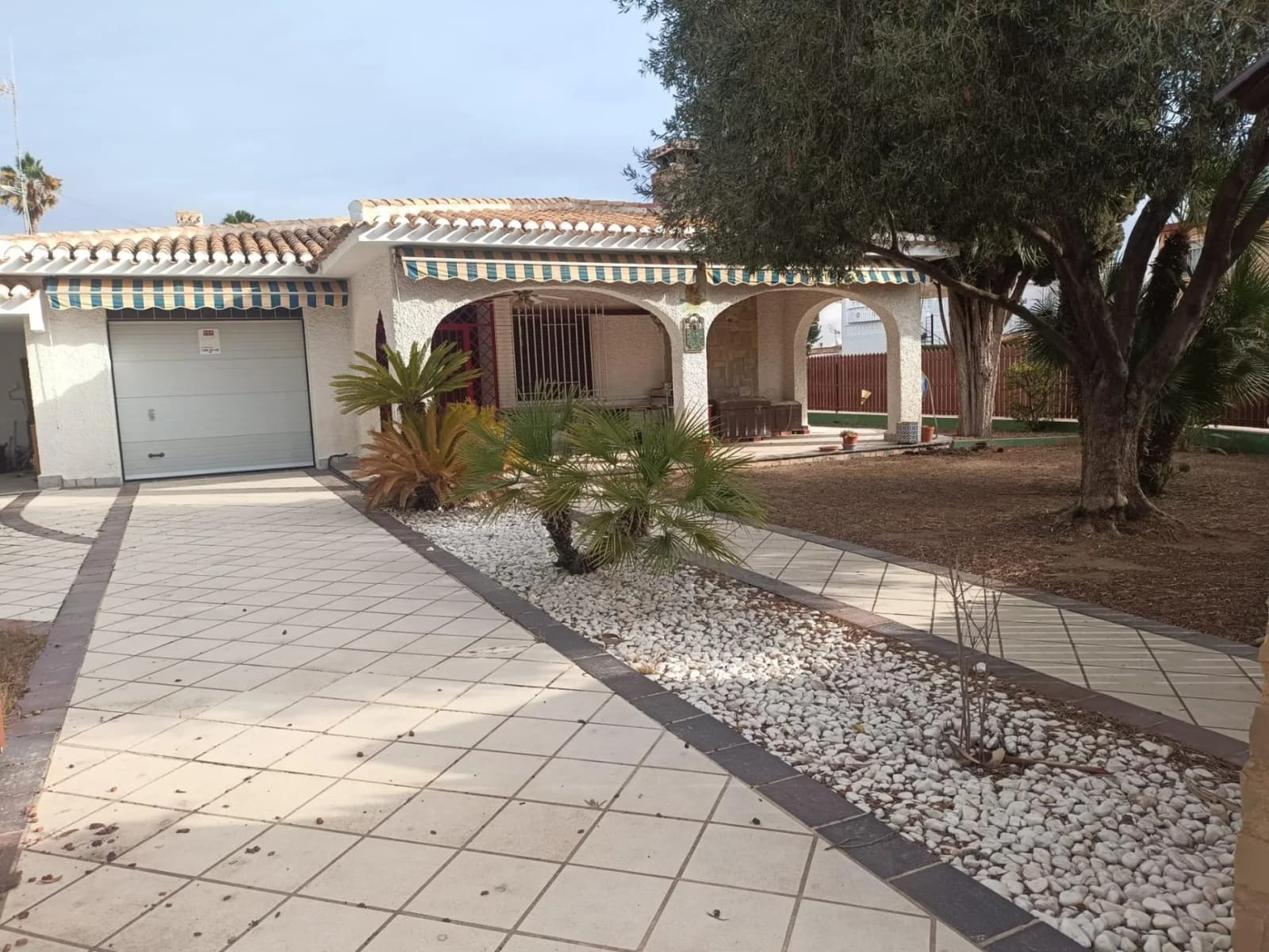 Villa de 5 chambres à vendre à Orihuela Costa, Alicante - Image 3