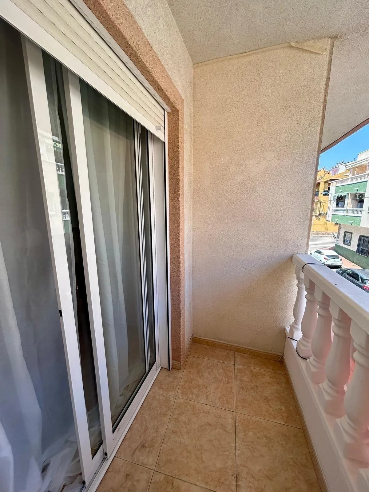 Apartment с 2 спальнями на продажу в Torrevieja, Alicante - Image 9