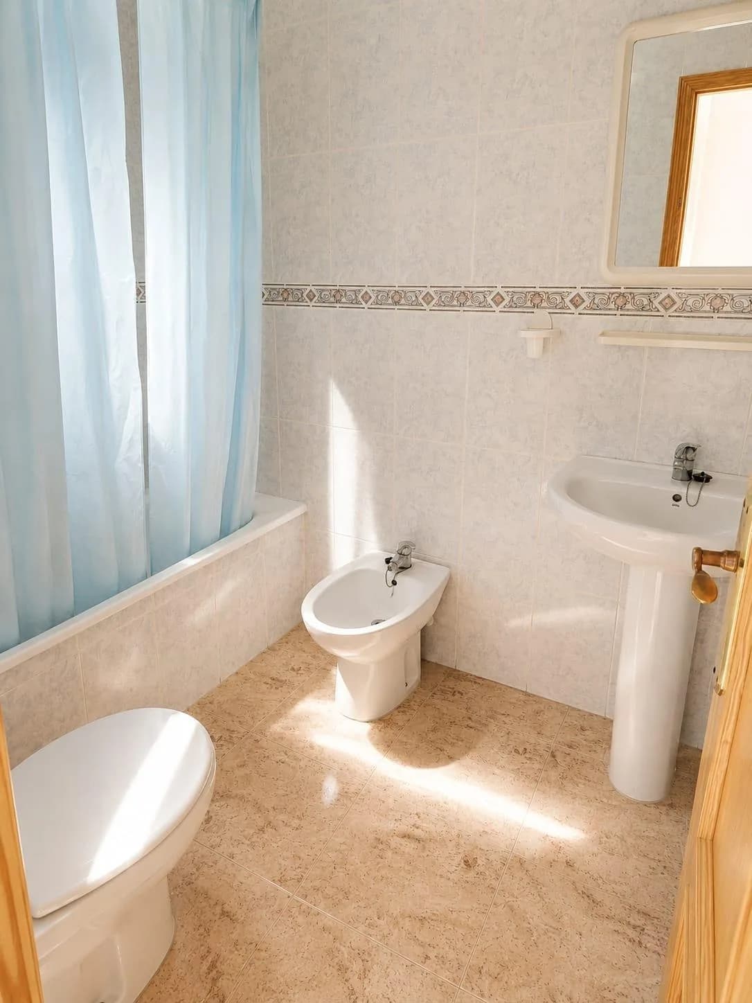 Apartment с 2 спальнями на продажу в Torrevieja, Alicante - Image 4