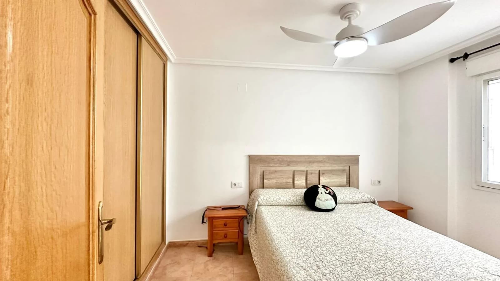 Apartment med 2 sovrum till salu i Torrevieja, Alicante - Image 5