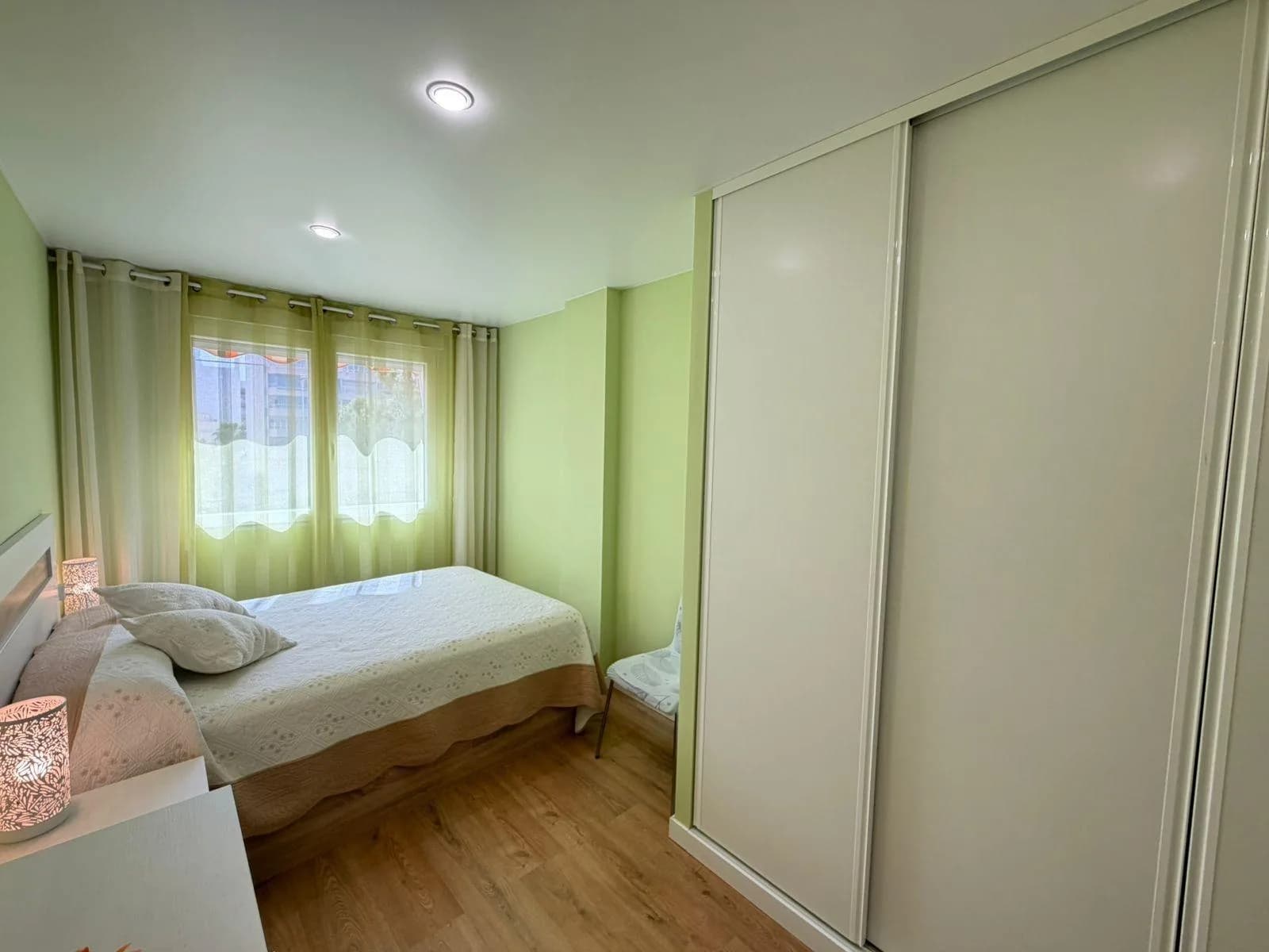 Apartment med 2 sovrum till salu i Torrevieja, Alicante - Image 9