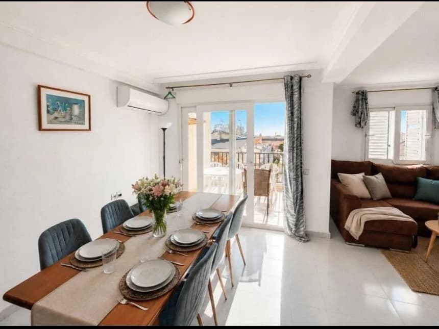 Apartment med 2 sovrum till salu i Torrevieja, Alicante - Image 2