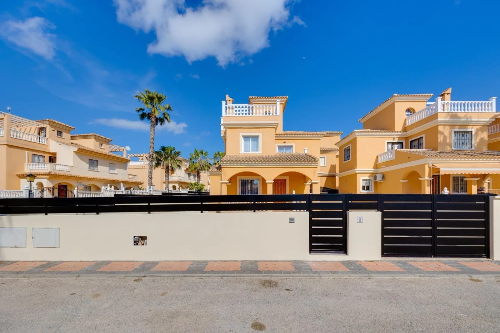 Villa med 3 sovrum till salu i Algorfa, Alicante - Image 5