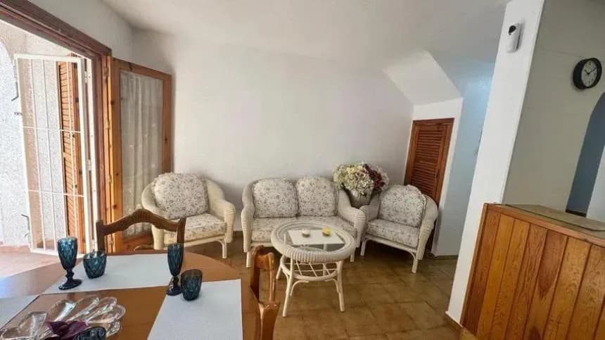 Villa med 2 sovrum till salu i Orihuela Costa, Alicante - Image 5