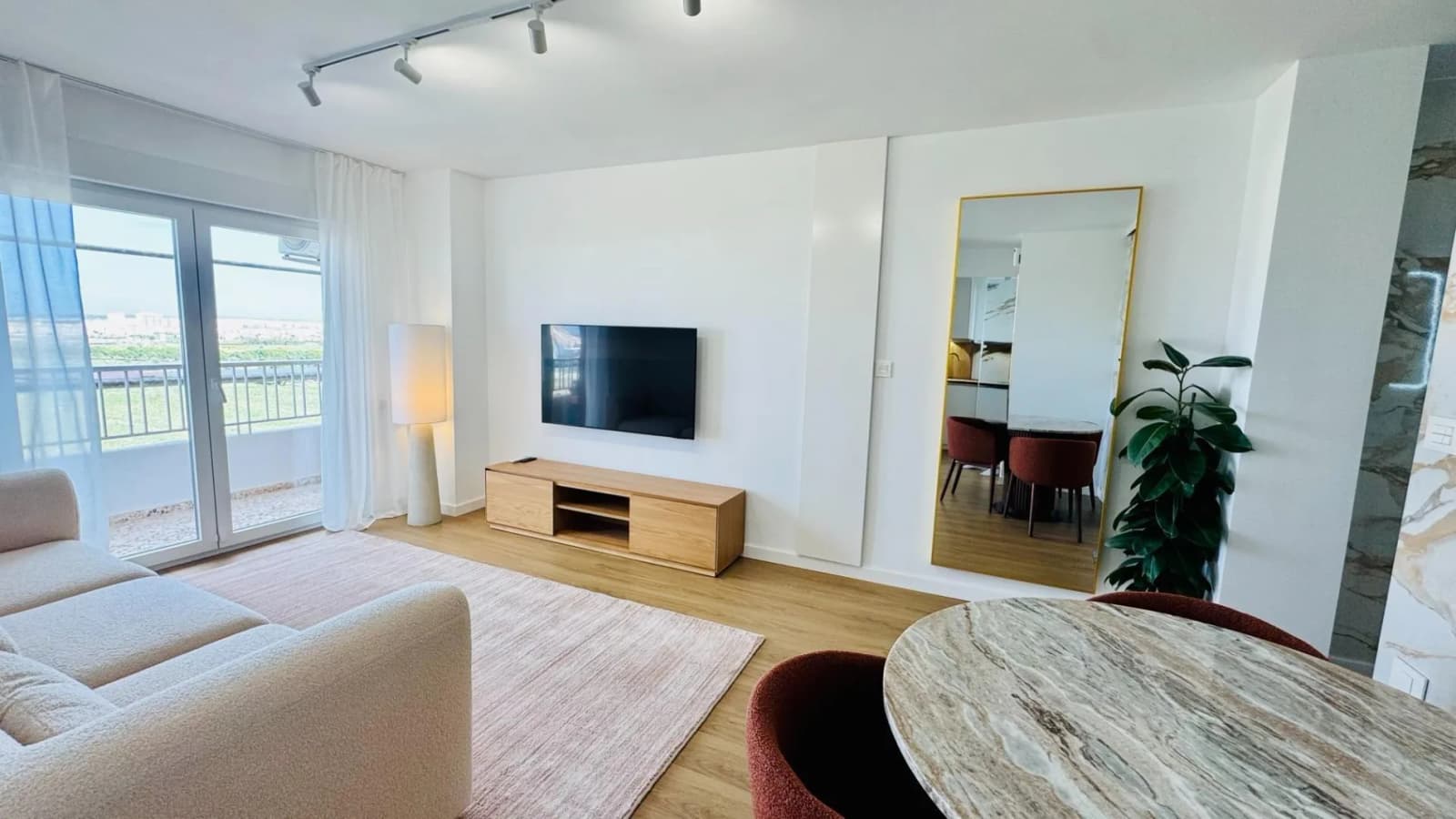 Villa med 2 sovrum till salu i Torrevieja, Alicante - Image 3