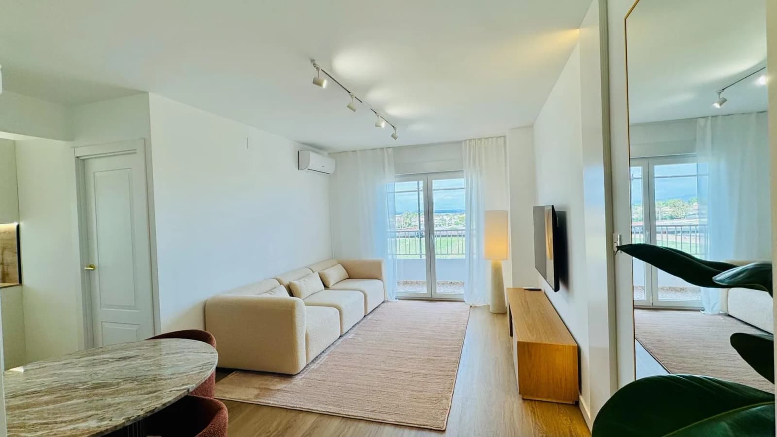 Villa med 2 sovrum till salu i Torrevieja, Alicante - Image 7