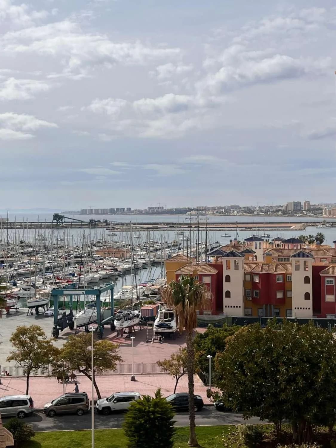 Apartment med 2 sovrum till salu i Torrevieja, Alicante