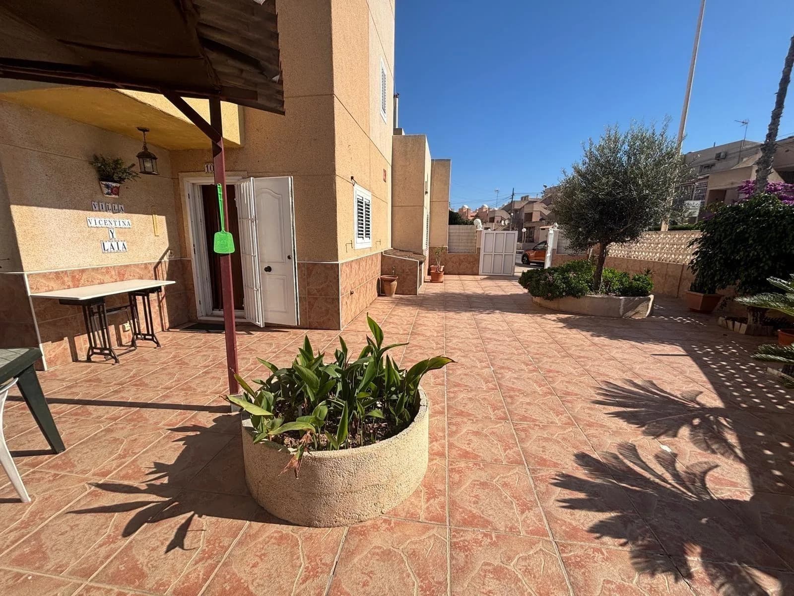 Duplex med 4 sovrum till salu i Torrevieja, Alicante - Image 3