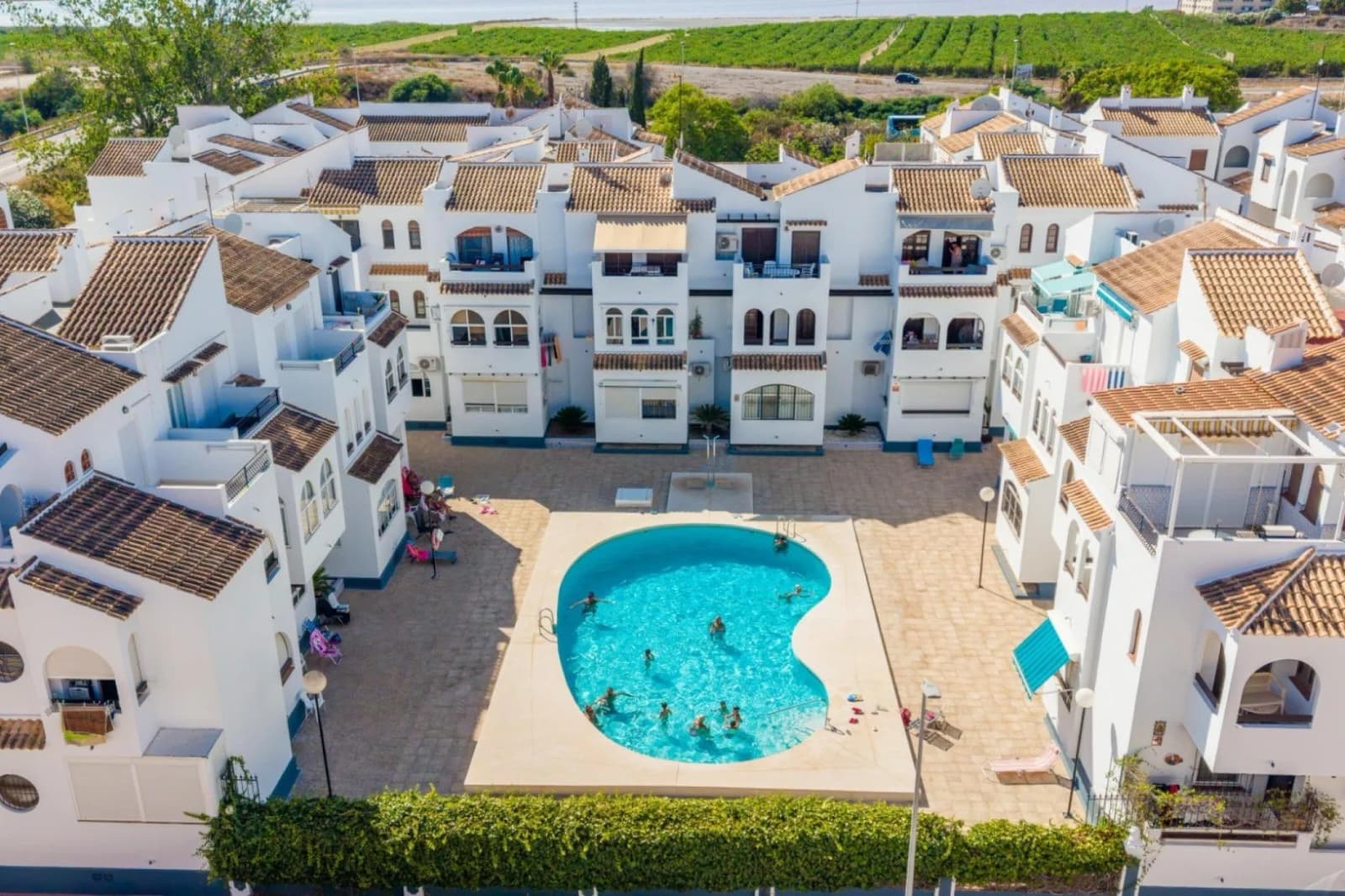 Apartment med 1 sovrum till salu i Torrevieja, Alicante - Image 2