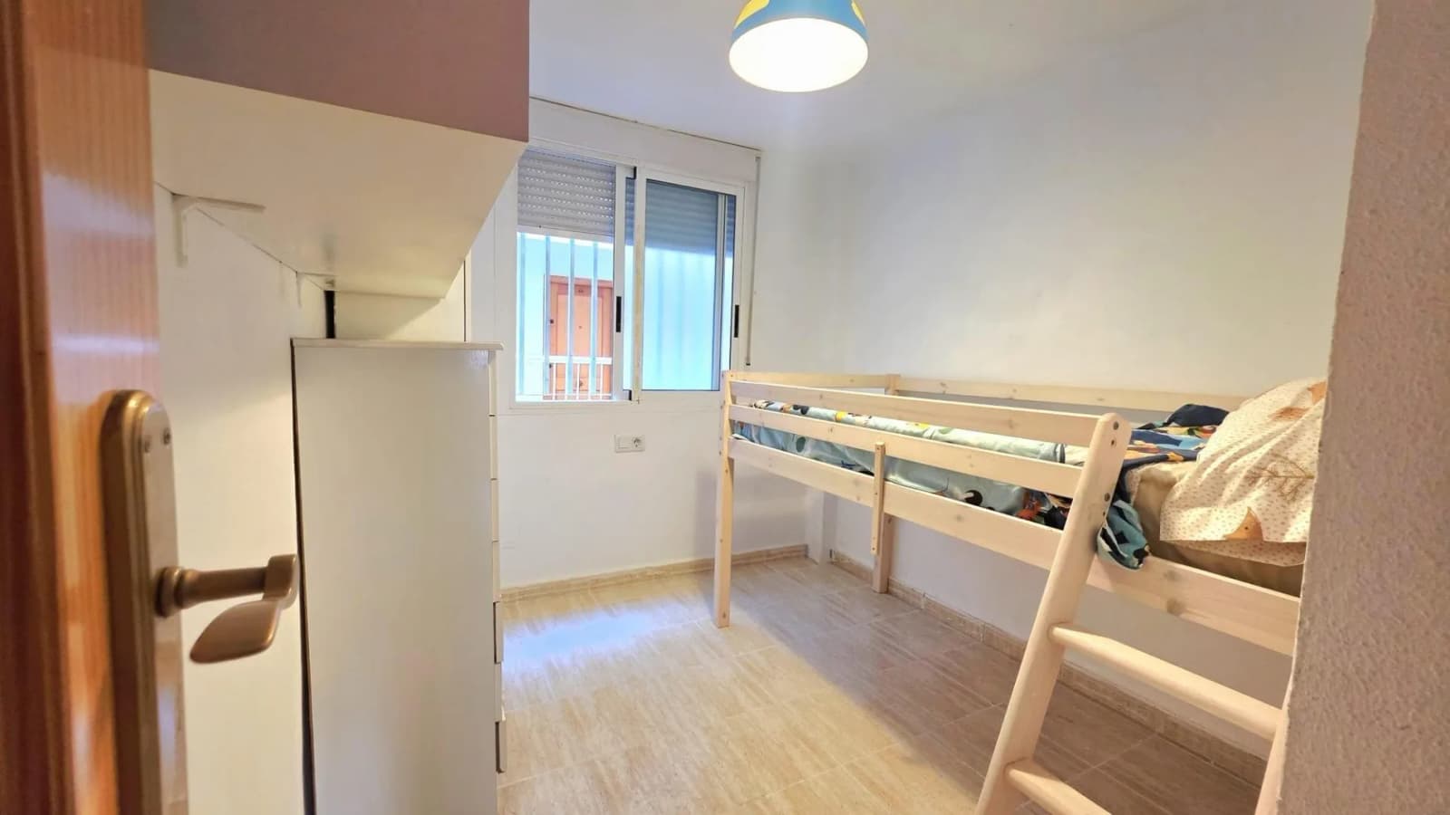 Apartment med 2 sovrum till salu i Torrevieja, Alicante - Image 8