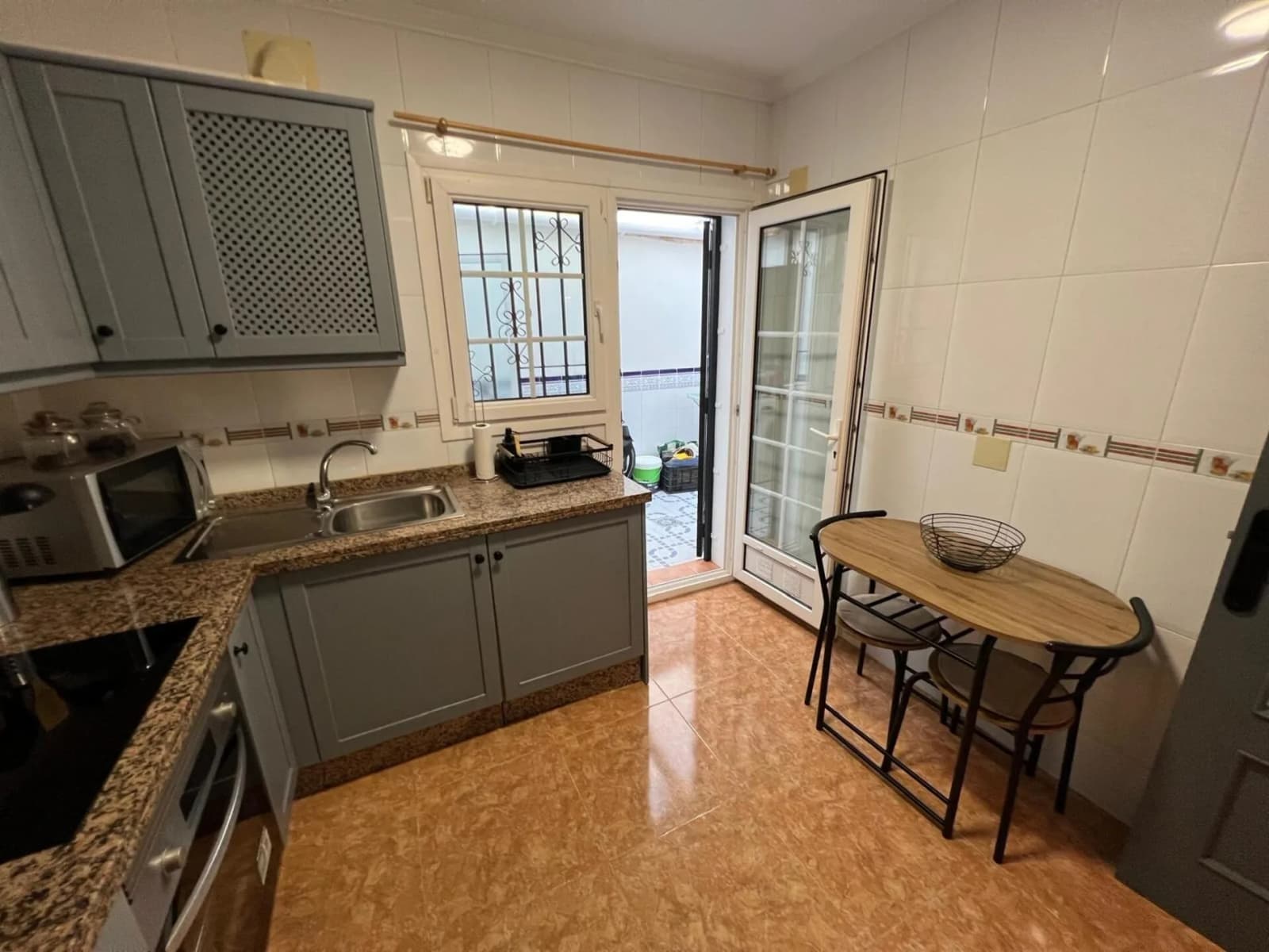 Villa med 3 sovrum till salu i Torrevieja, Alicante - Image 3