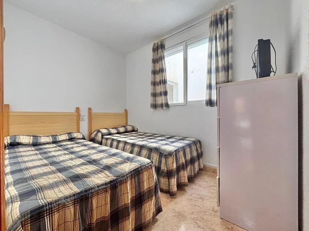 Apartment med 2 sovrum till salu i Torrevieja, Alicante - Image 6