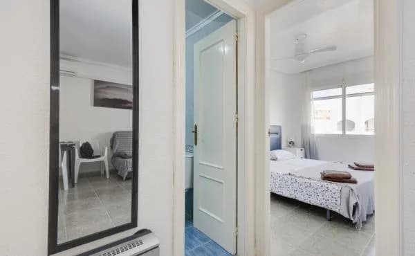 Apartment med 2 sovrum till salu i Torrevieja, Alicante - Image 7