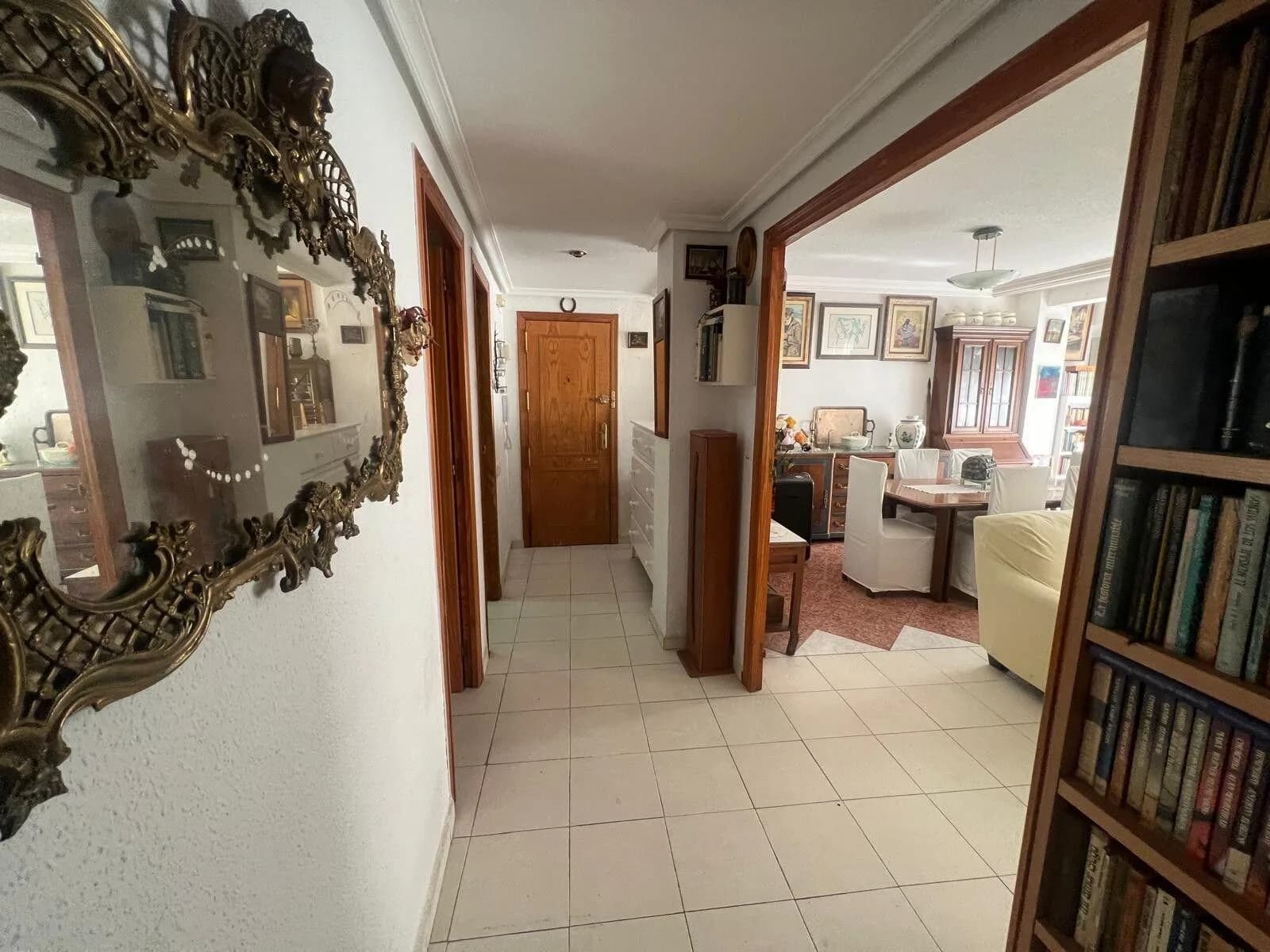 Apartment med 3 sovrum till salu i Torrevieja, Alicante - Image 2