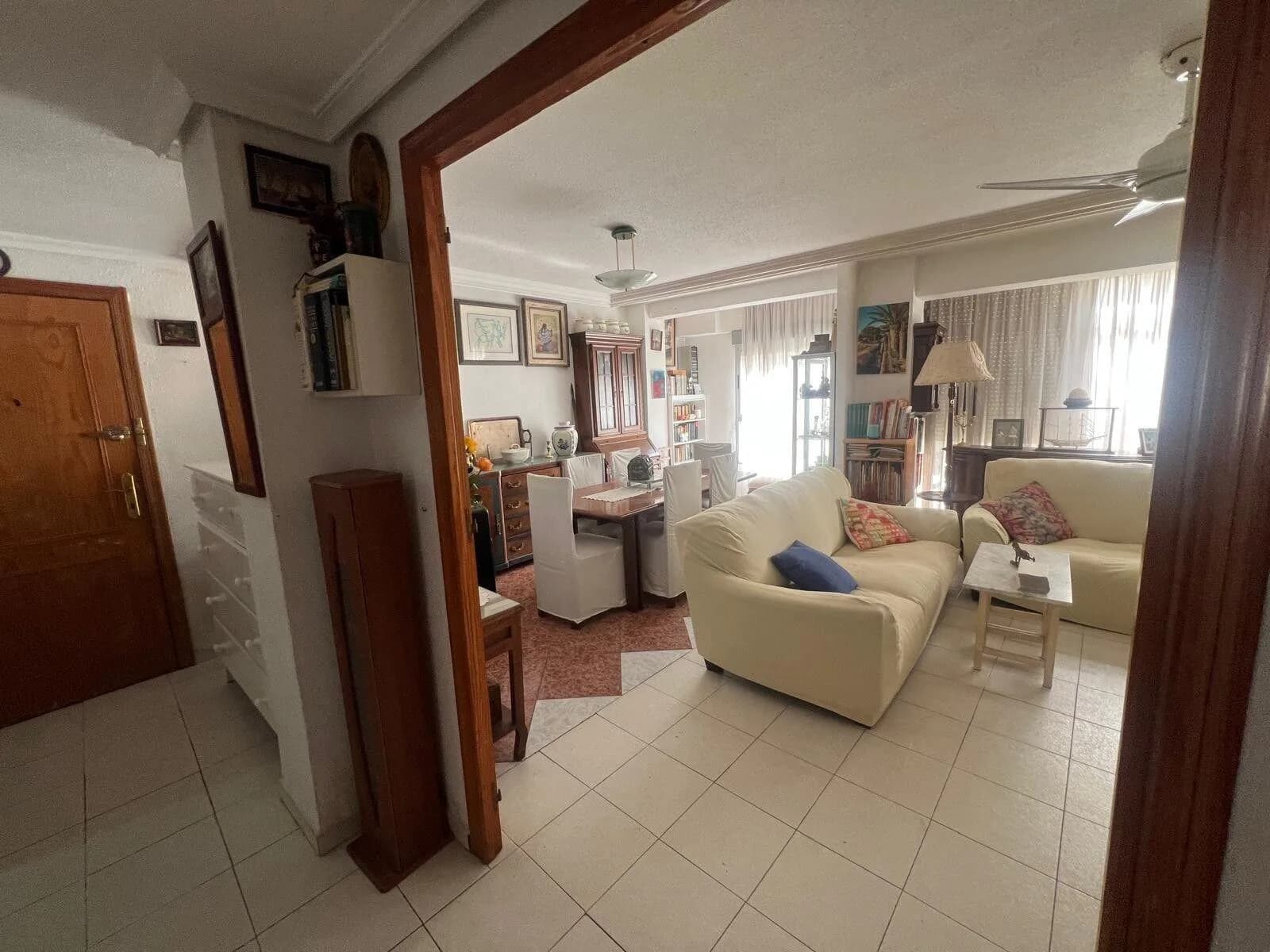 Apartment med 3 sovrum till salu i Torrevieja, Alicante - Image 5