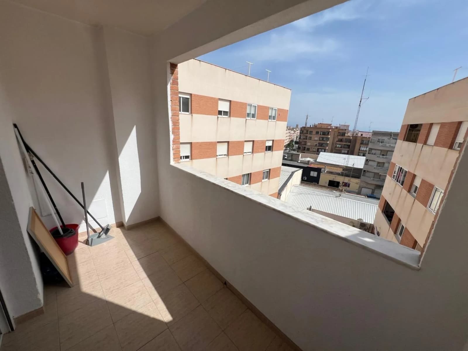 Apartment med 2 sovrum till salu i Torrevieja, Alicante - Image 5
