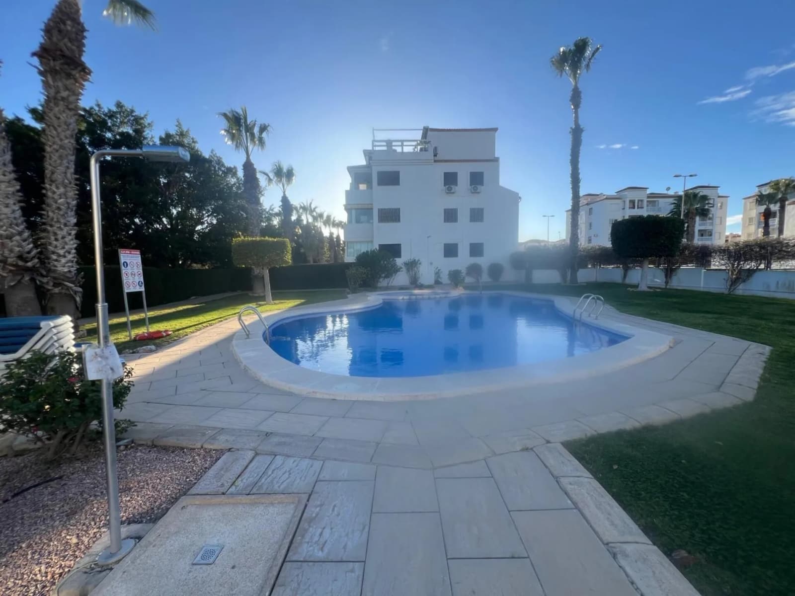 Apartment med 3 sovrum till salu i Orihuela Costa, Alicante - Image 9