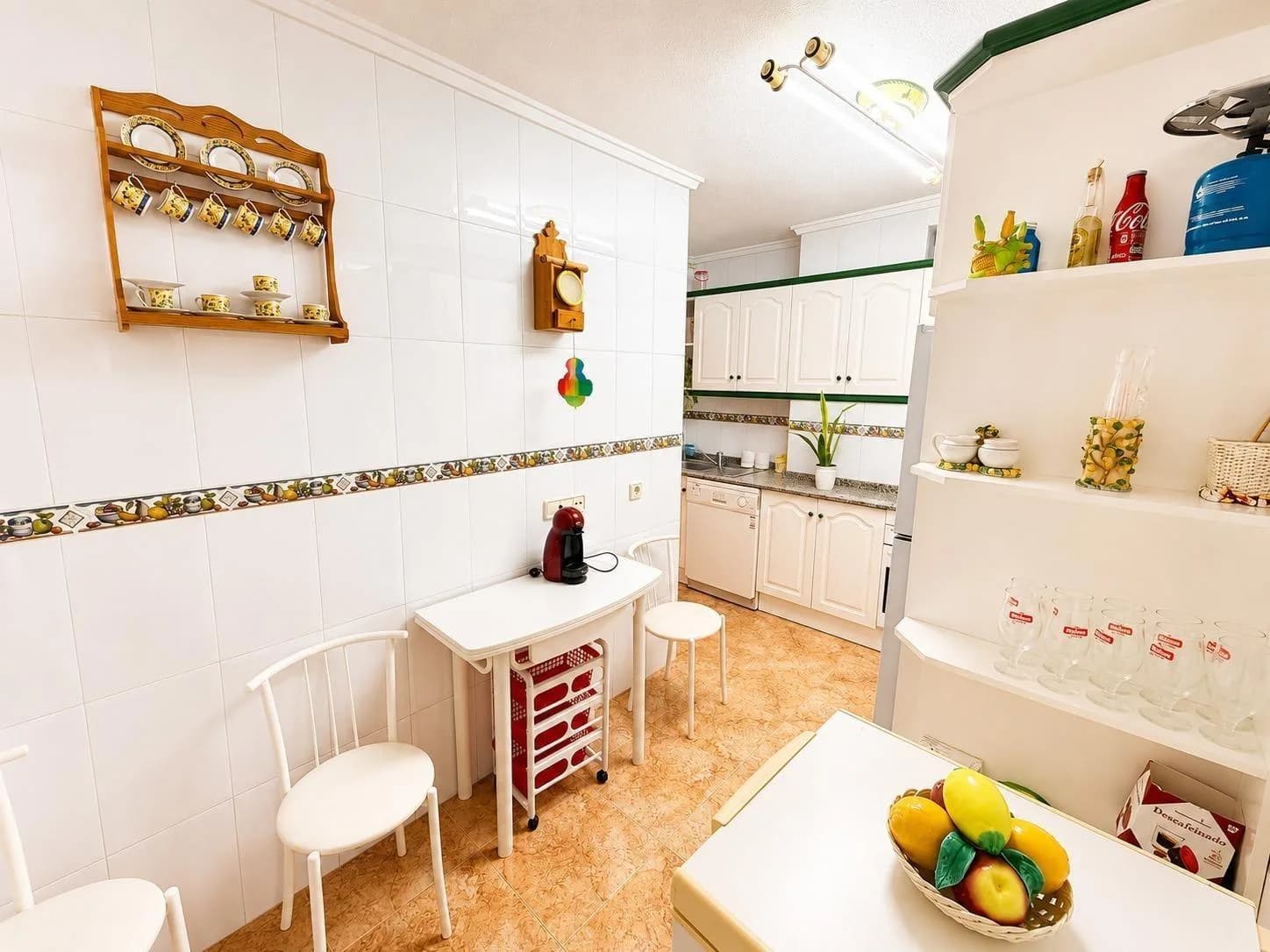 Apartment med 3 sovrum till salu i Torrevieja, Alicante - Image 7