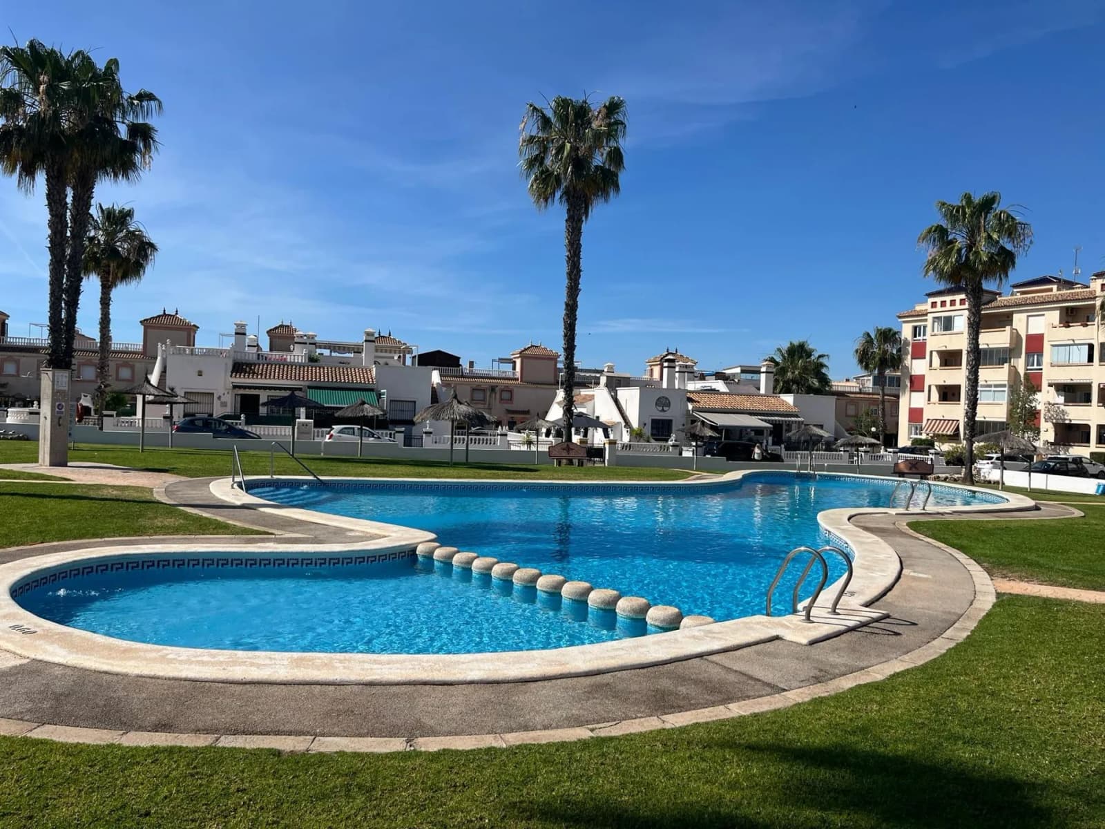 Apartment med 2 sovrum till salu i Orihuela Costa, Alicante