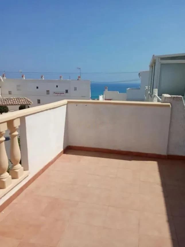 Terraced House In Torrevieja - Image 2