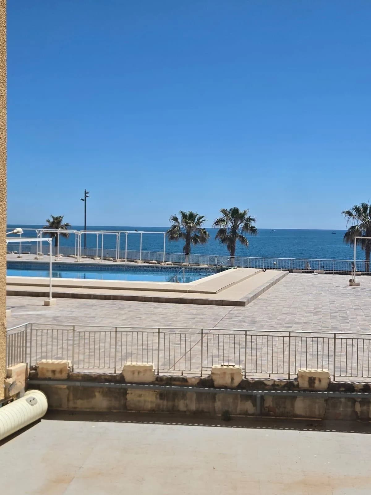 Apartment med 3 sovrum till salu i Torrevieja, Alicante - Image 4