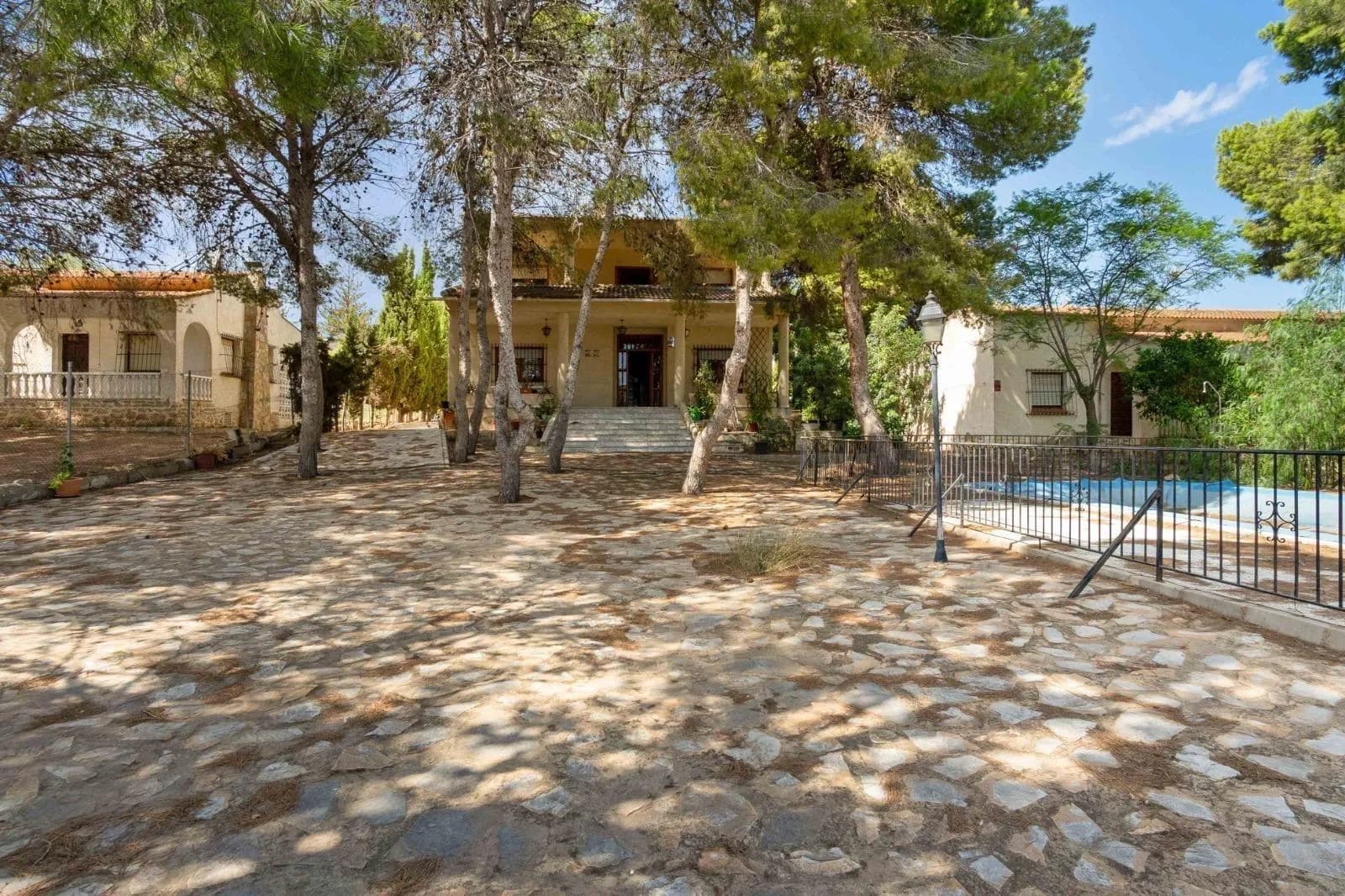 Villa de 6 chambres à vendre à Torrevieja, Alicante