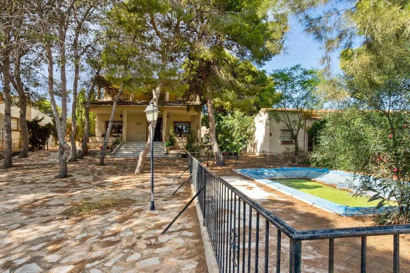 Villa de 6 chambres à vendre à Torrevieja, Alicante - Image 2