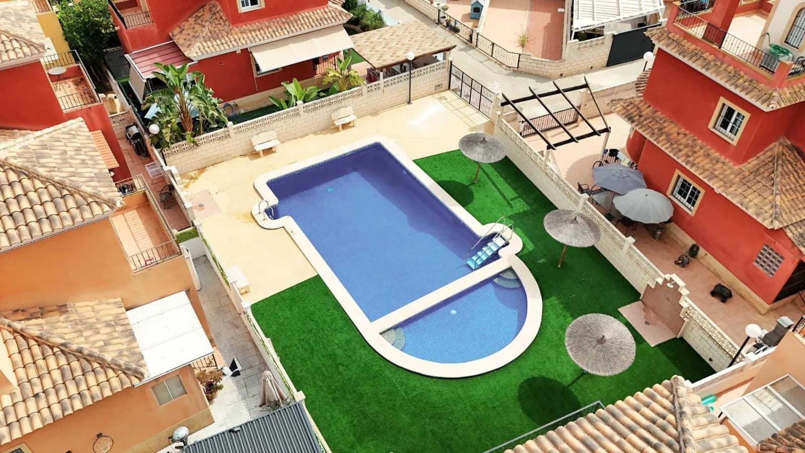 Villa de 3 chambres à vendre à Los Montesinos, Alicante - Image 2