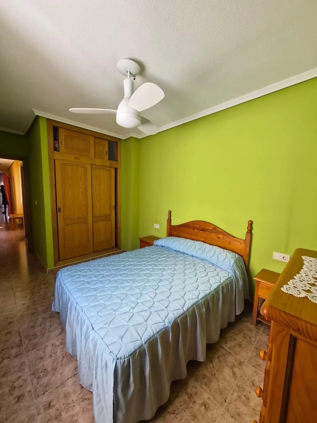 Apartment de 2 chambres à vendre à Torrevieja, Alicante - Image 9