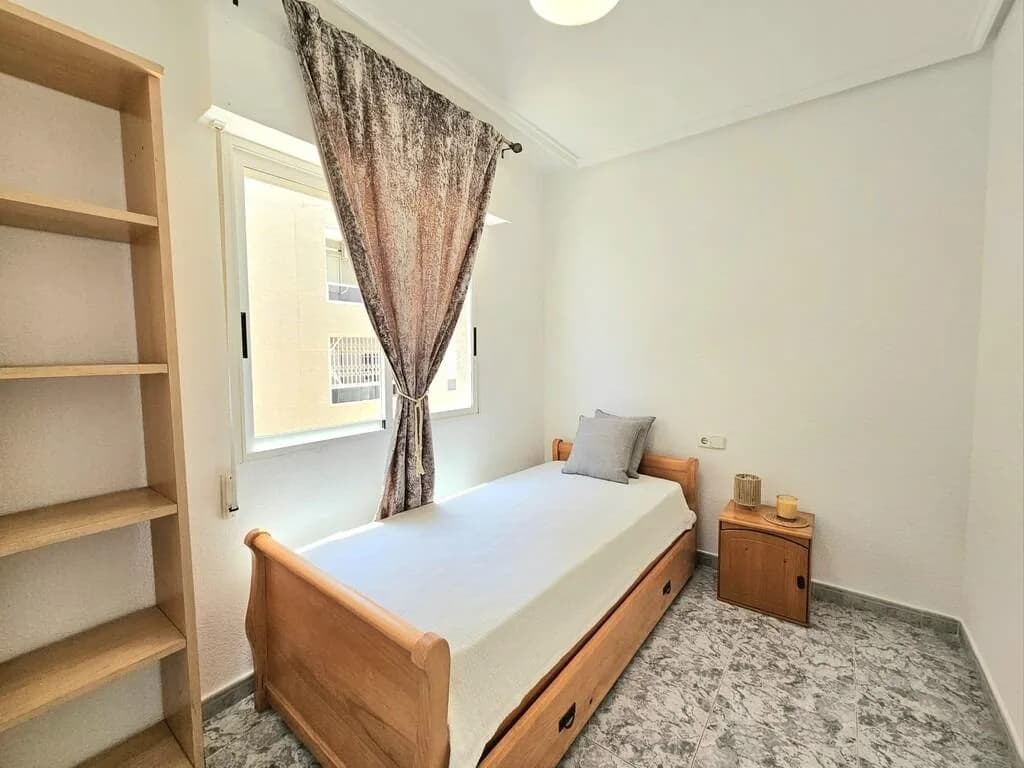 Apartment de 3 chambres à vendre à Torrevieja, Alicante - Image 5