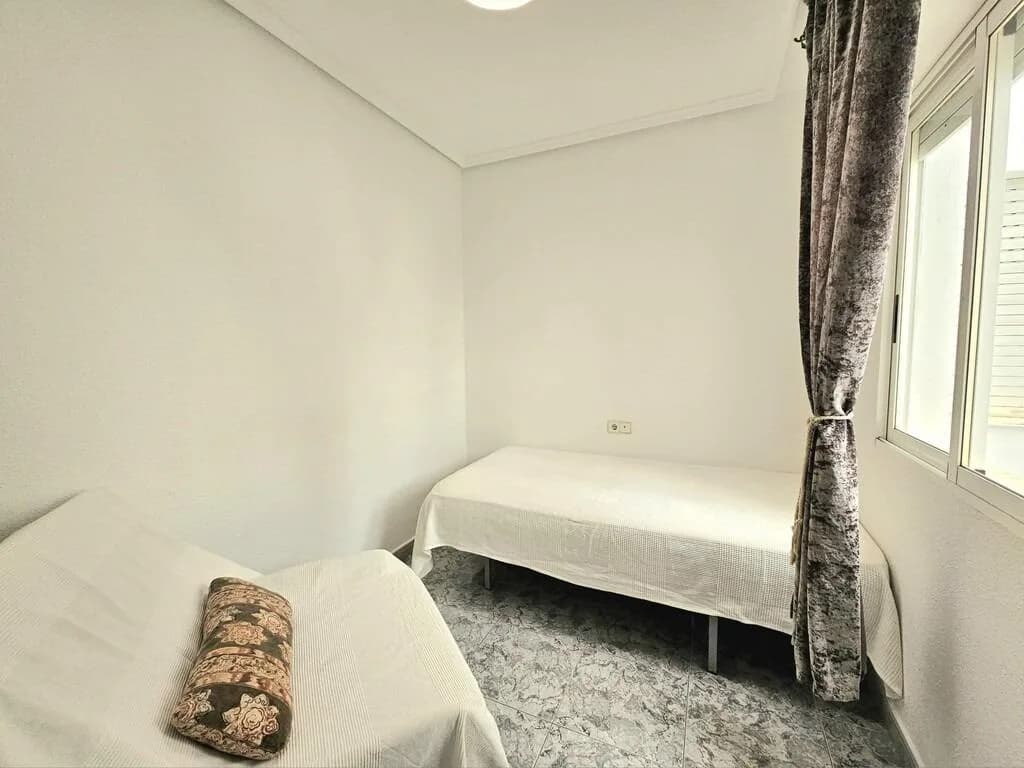 Apartment de 3 chambres à vendre à Torrevieja, Alicante - Image 7