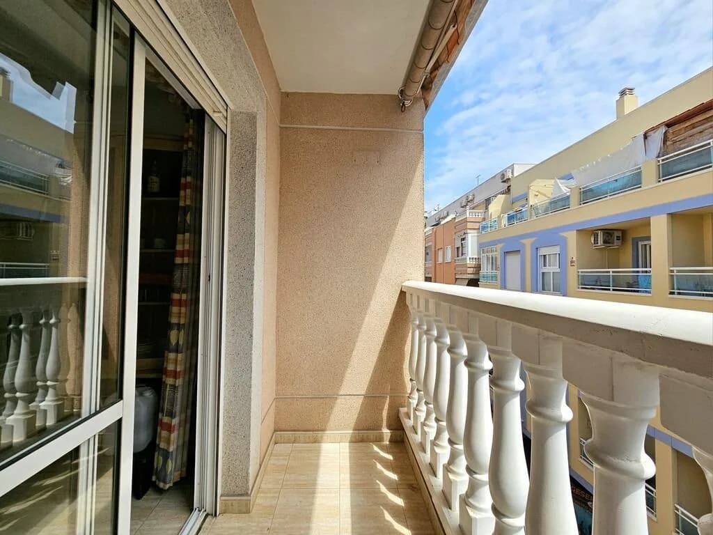 Apartment de 2 chambres à vendre à Torrevieja, Alicante - Image 5