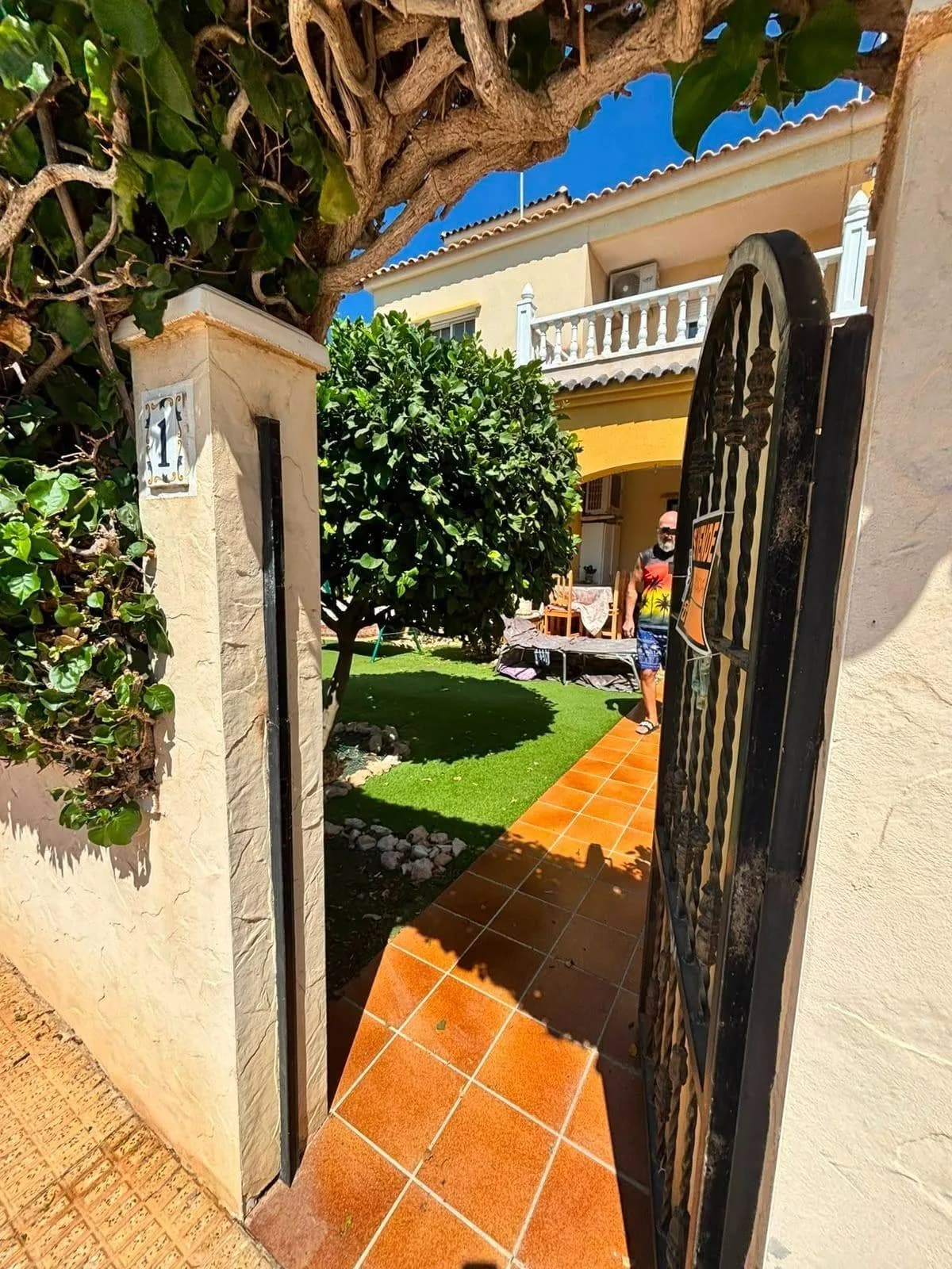 Bungalow de 2 chambres à vendre à Orihuela Costa, Alicante - Image 3