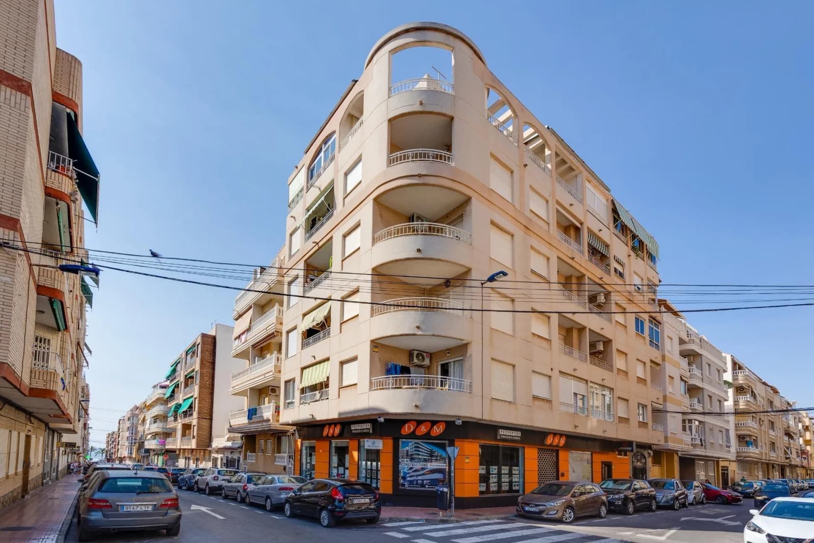 Apartment de 2 chambres à vendre à Torrevieja, Alicante - Image 2