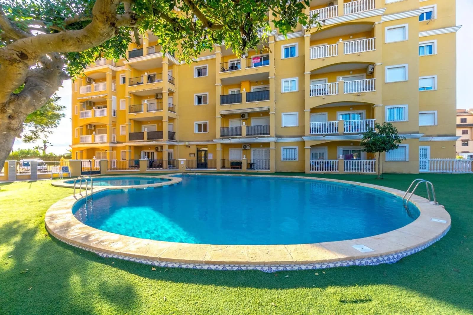 Villa de 2 chambres à vendre à Torrevieja, Alicante - Image 4