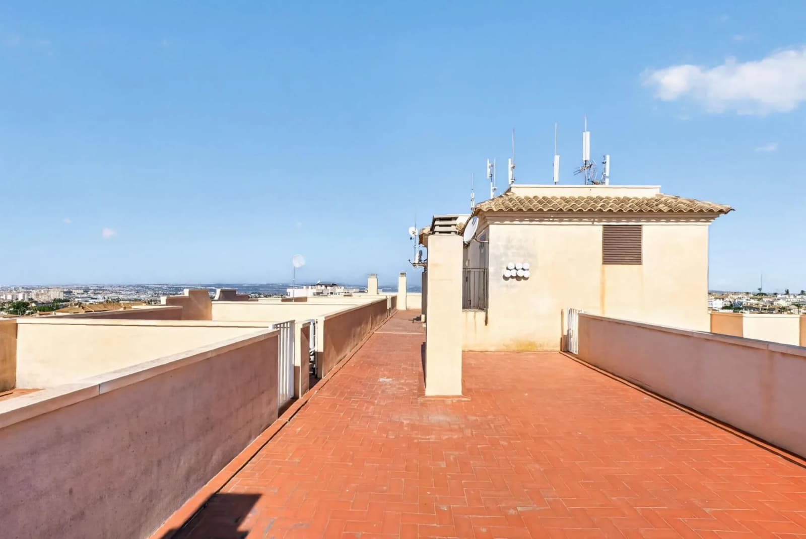 Villa de 2 chambres à vendre à Torrevieja, Alicante - Image 8