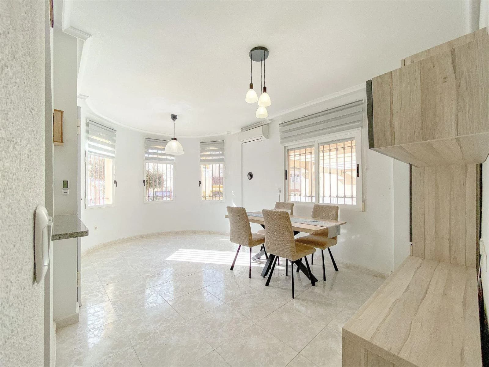 Villa de 3 chambres à vendre à Torrevieja, Alicante - Image 9