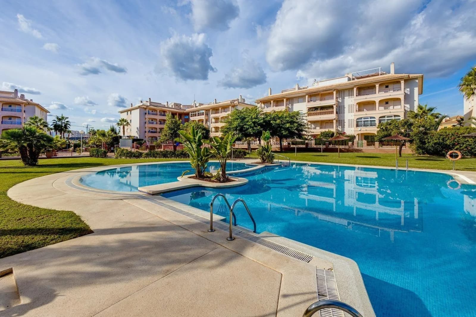 Apartment de 2 chambres à vendre à Orihuela Costa, Alicante
