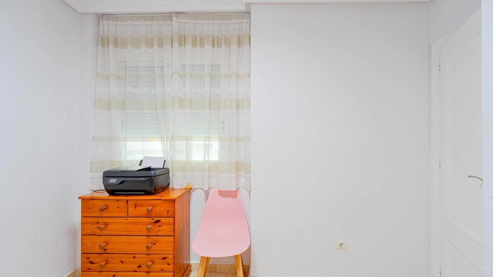 Apartment de 2 chambres à vendre à Torrevieja, Alicante - Image 9