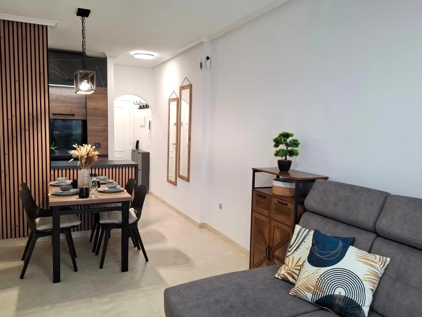 Apartment de 2 chambres à vendre à Torrevieja, Alicante - Image 9