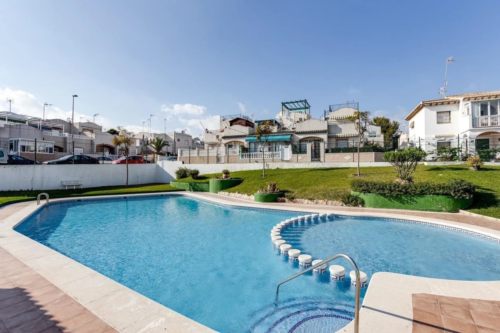 Bungalow de 2 chambres à vendre à Torrevieja, Alicante