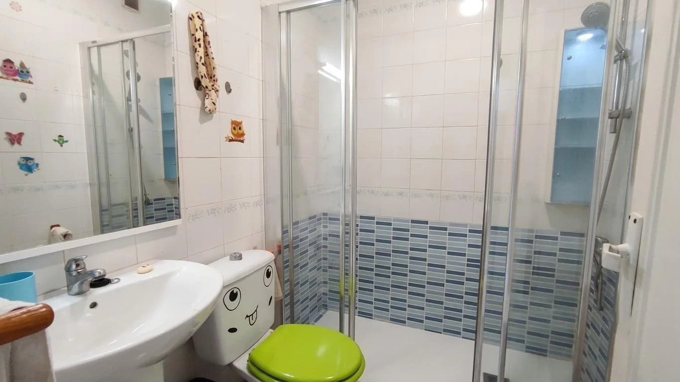 Bungalow de 2 chambres à vendre à Torrevieja, Alicante - Image 9