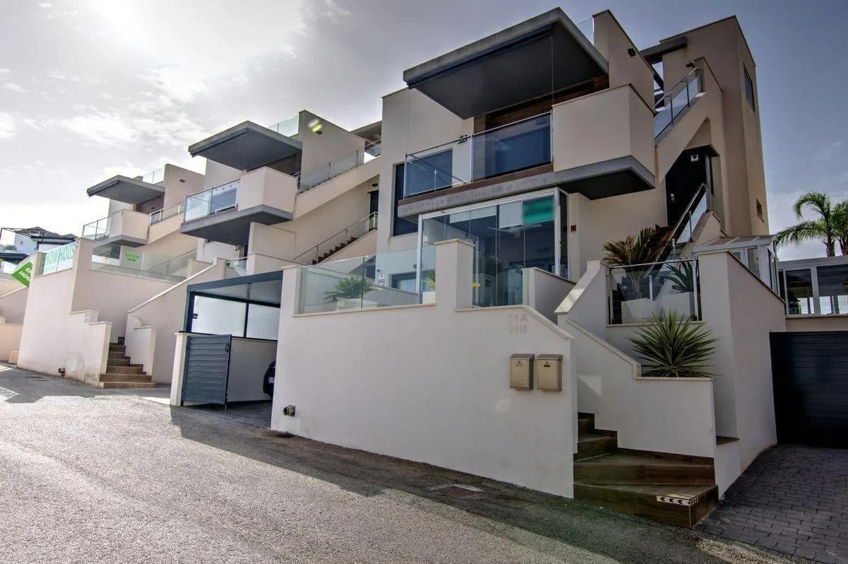 Villa de 2 chambres à vendre à San Miguel de Salinas, Alicante
