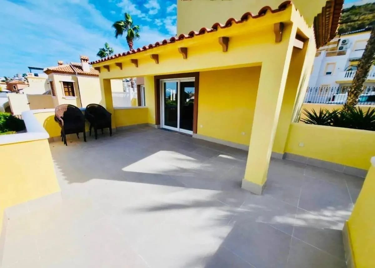 3 Bedroom Villa for Sale in Rojales, Alicante - Image 4