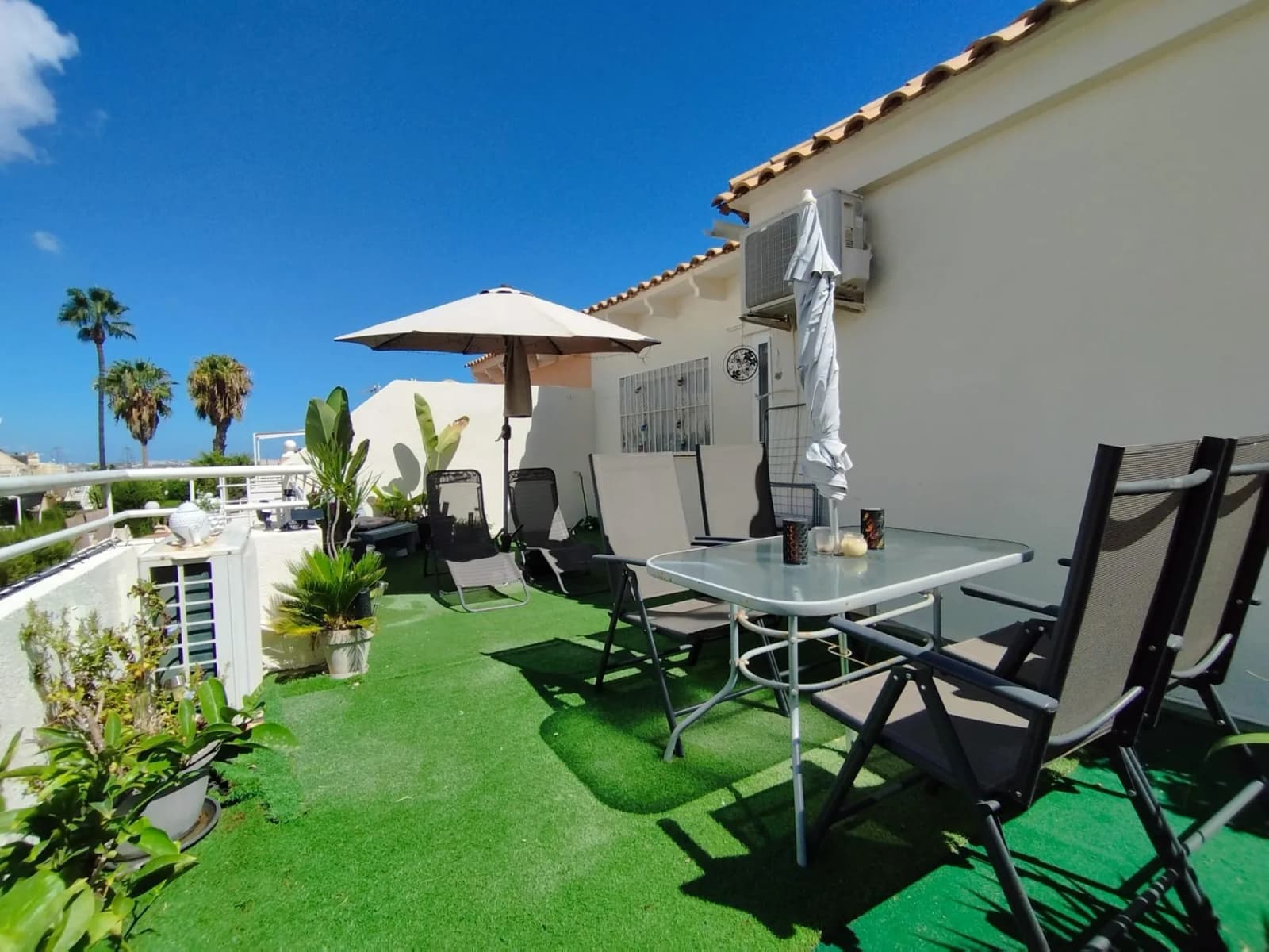 Terraced House In Torrevieja - Image 4