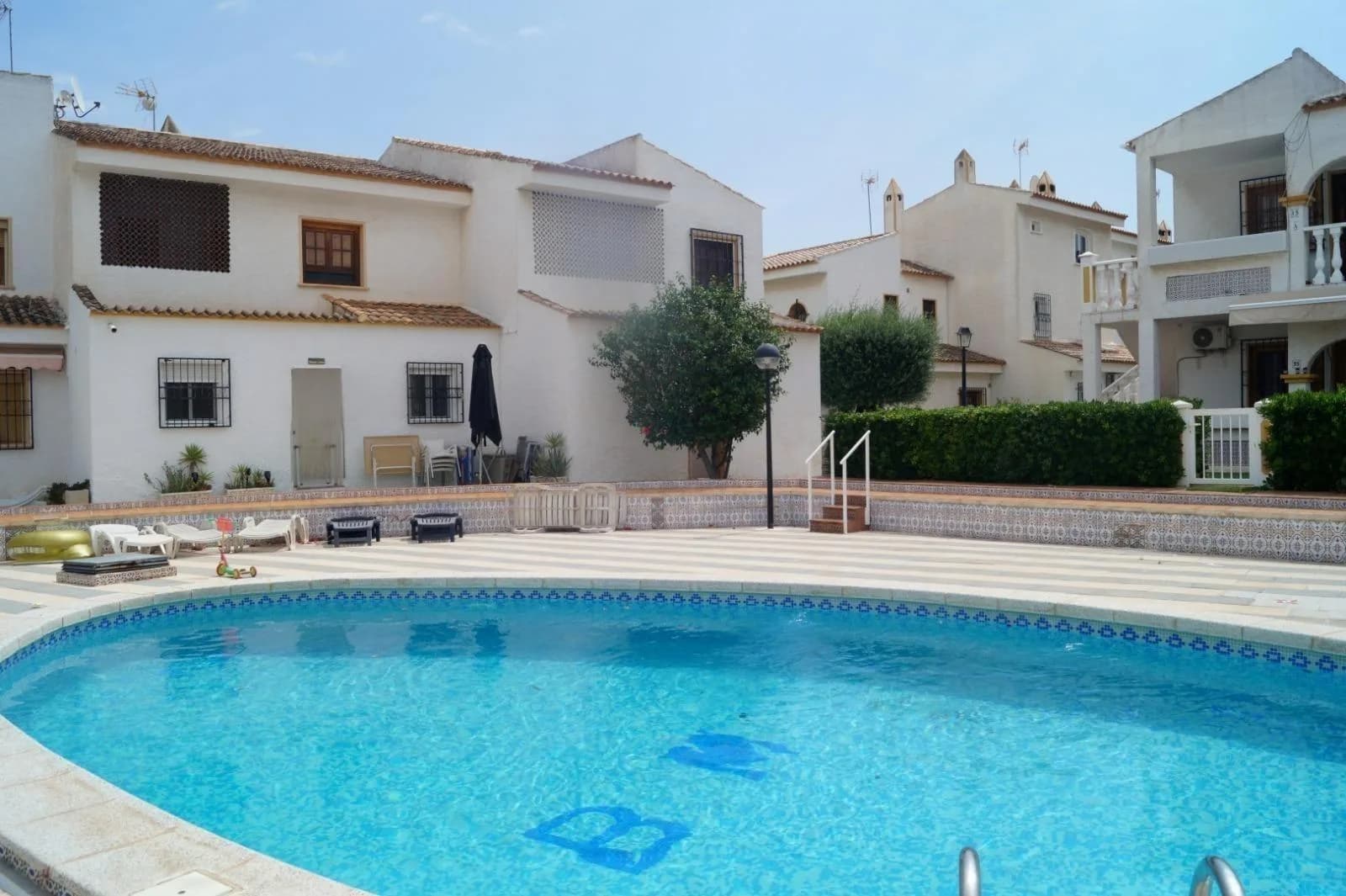 Bungalow de 2 chambres à vendre à Orihuela Costa, Alicante