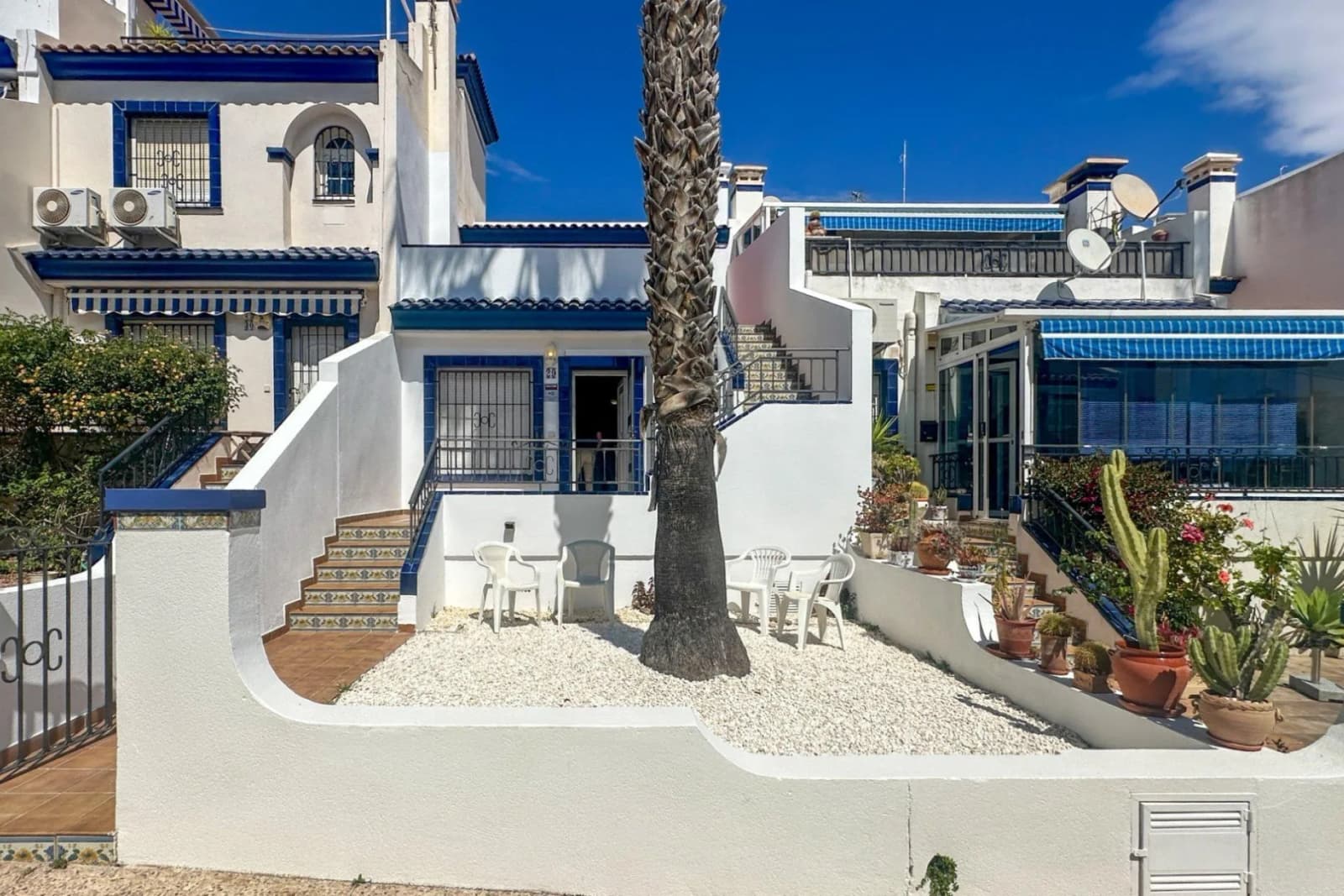 Terraced House In Orihuela Costa