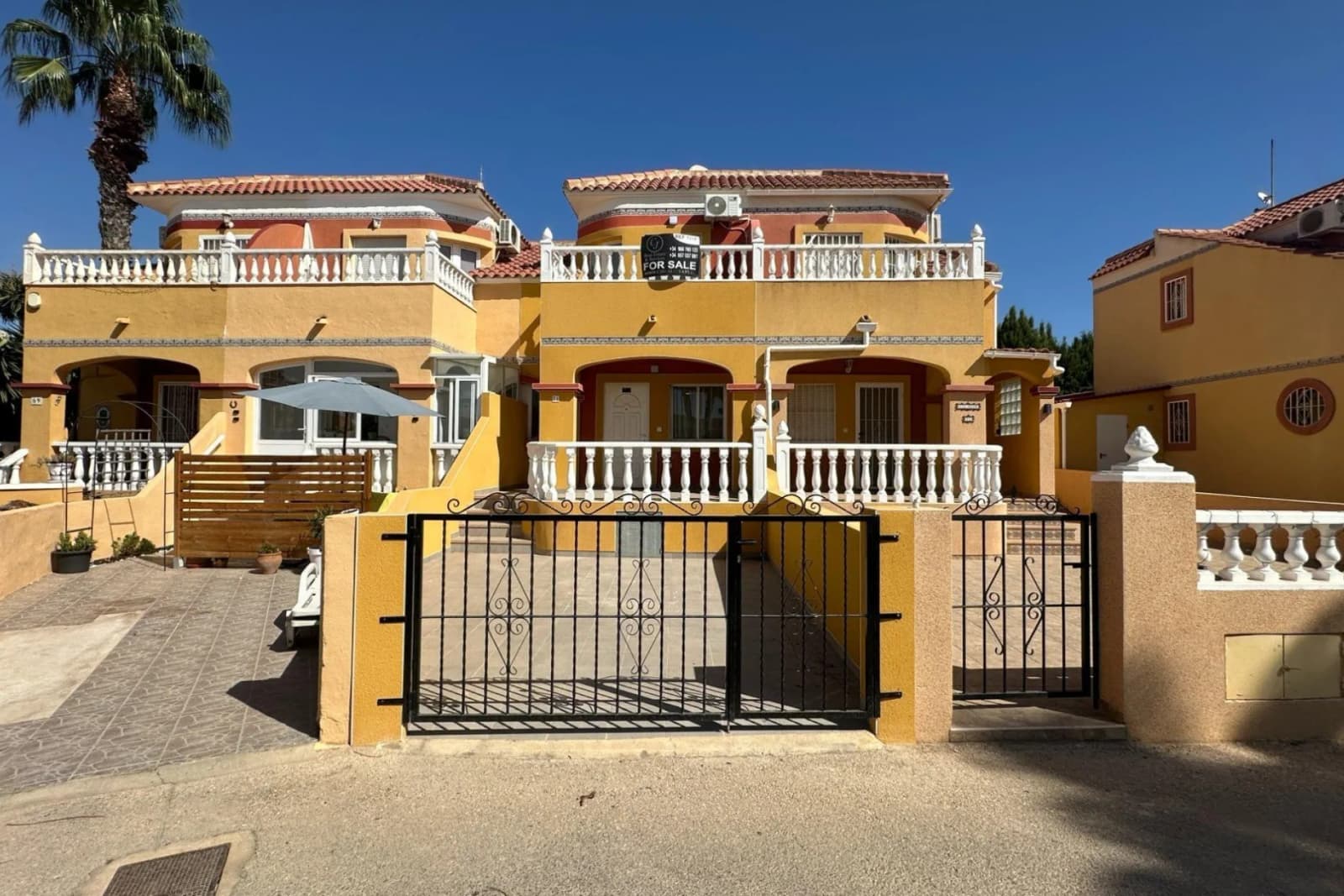 Terraced House In Orihuela Costa