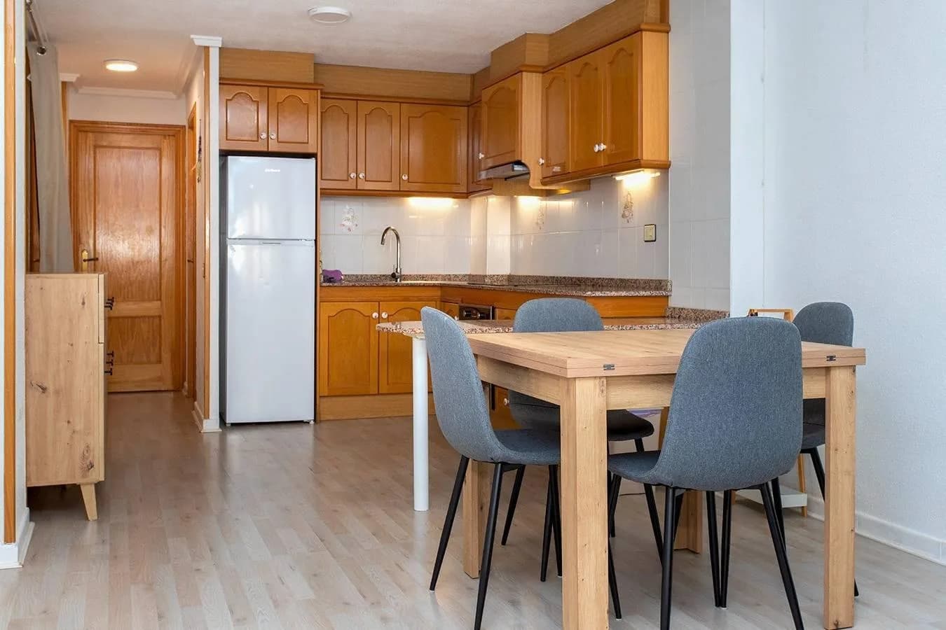 Apartment met 2 slaapkamers te koop in Torrevieja, Alicante - Image 4