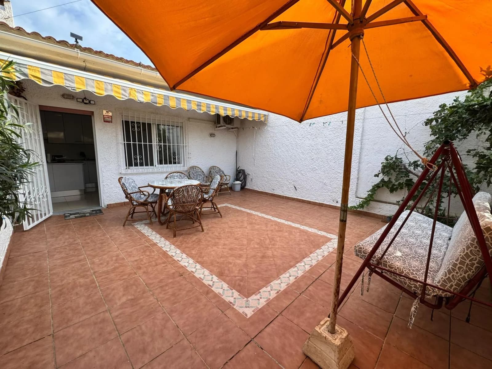 Bungalow de 2 chambres à vendre à Torrevieja, Alicante